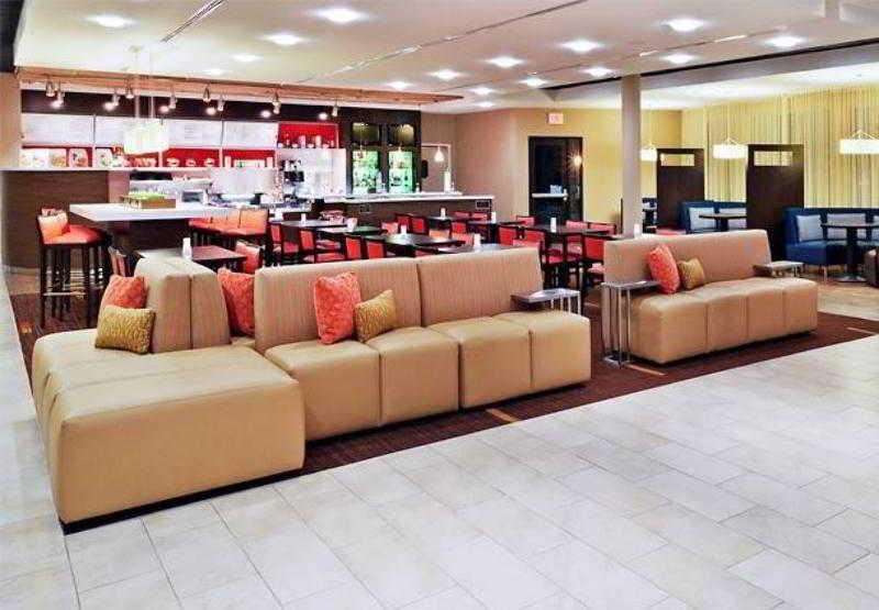 Courtyard By Marriott Tulsa Woodland Hills Hotel Eksteriør billede