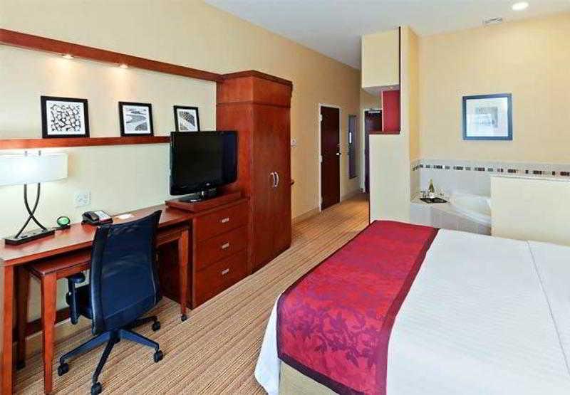Courtyard By Marriott Tulsa Woodland Hills Hotel Eksteriør billede